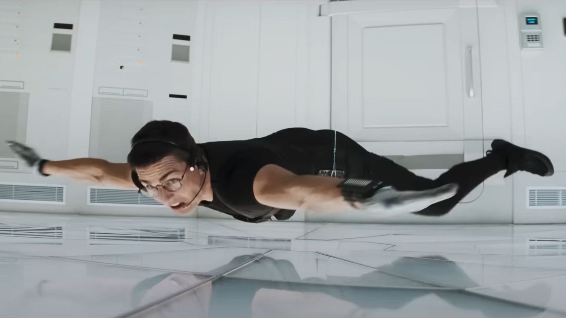 Tom Cruise as Ethan Hunt (Image via YouTube/@Paramount Pictures)